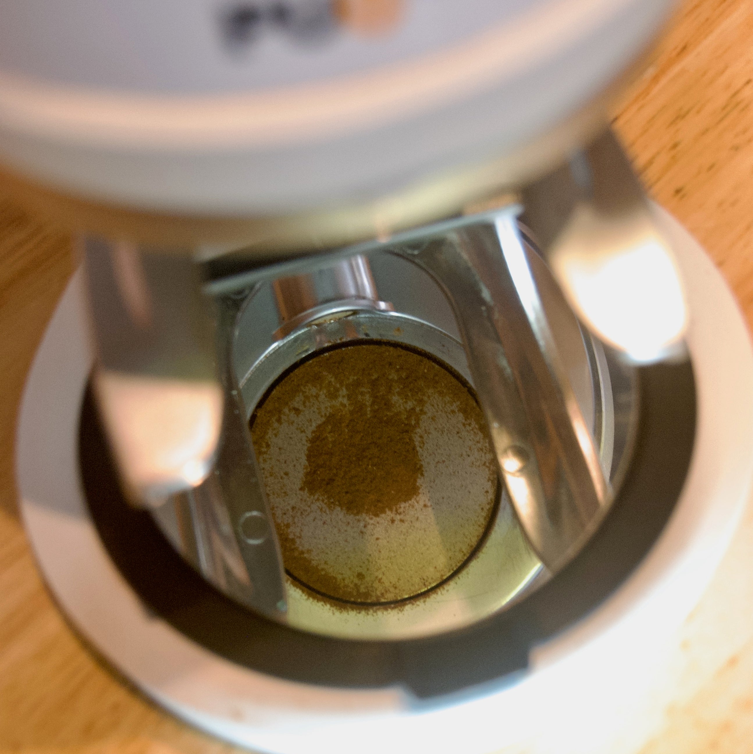 Affinity Automatic Coffee Tamper Mirror