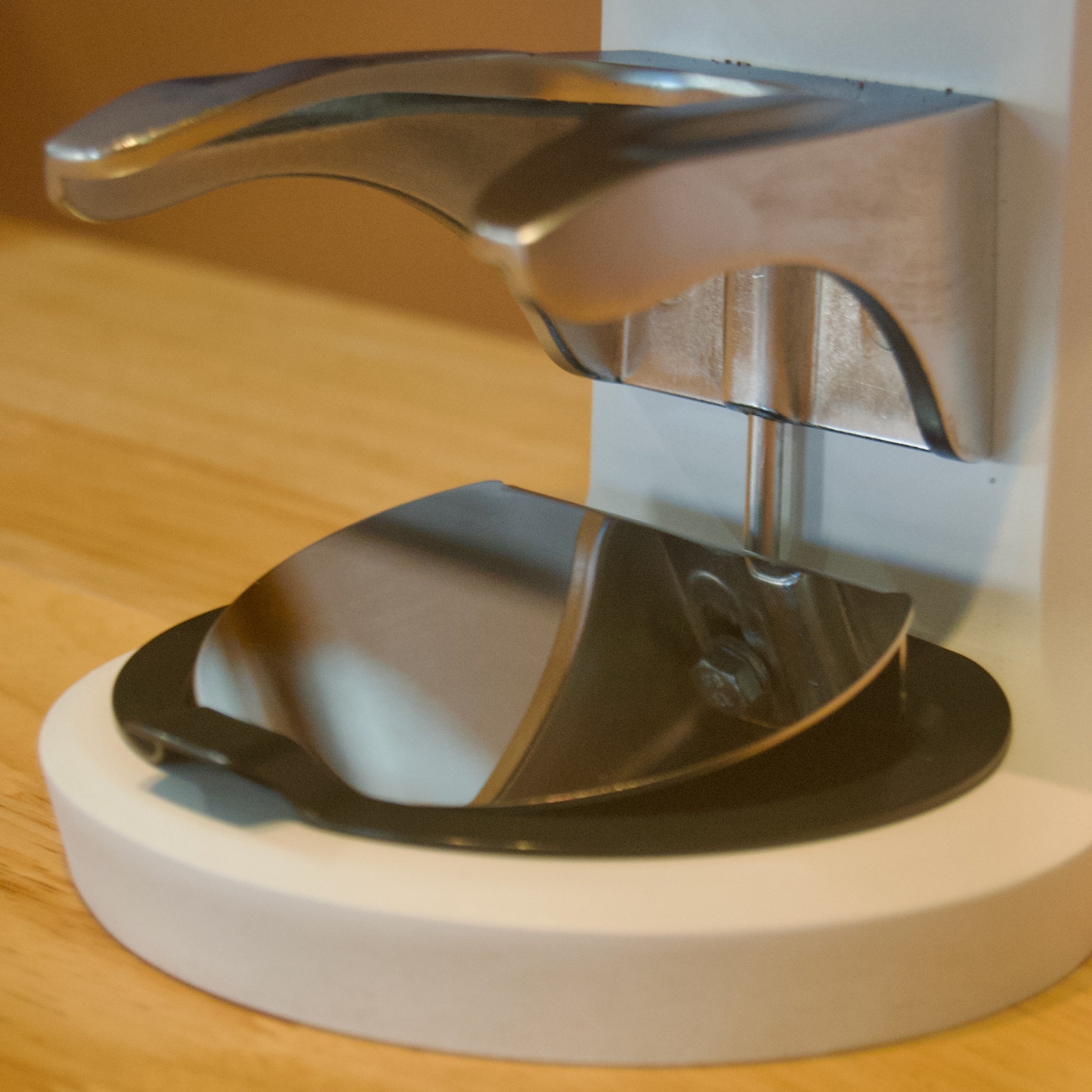Affinity Automatic Coffee Tamper Mirror